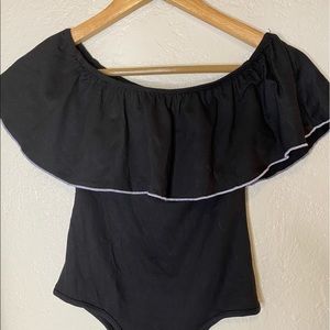 blouse body in size S color in excellent condition